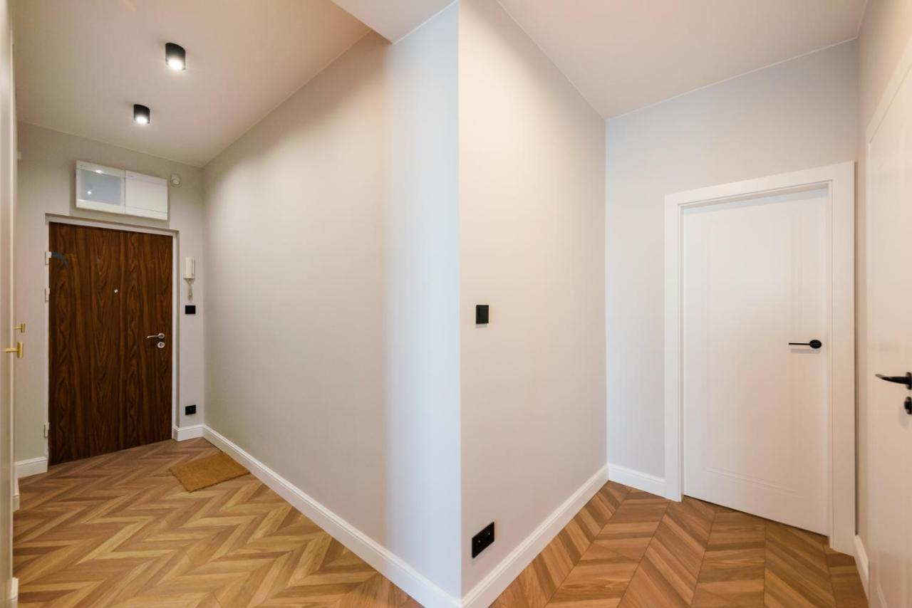Remarkable City Centre Apartment Warsaw Ngoại thất bức ảnh