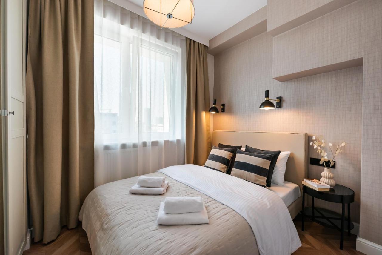 Remarkable City Centre Apartment Warsaw Ngoại thất bức ảnh